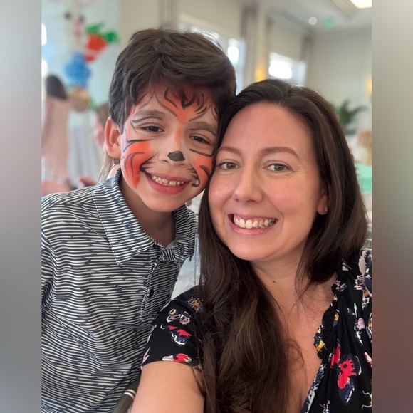 Meet your Posher, Janell - Picture 7 of 13